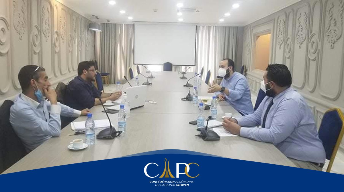 CAPCAlgerie's tweet photo. La CAPC lance le programme #InnovateAlgeria en organisant une série de rencontres ac les lauréats de #HackAlgeria, premiers bénéficiaires de ce prog'. Prise de contact ac les équipes pr comprendre leurs projets afin de prévoir un accompagnement personnalisée.
#startups #tech https://t.co/Q3EYW0VPuj
