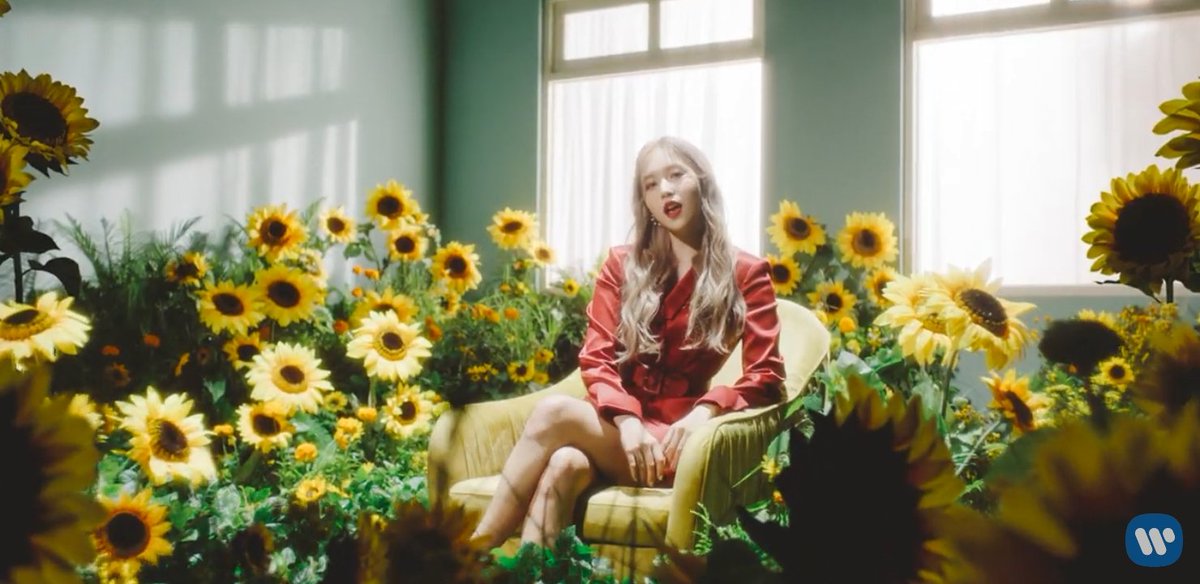 saidaclip's tweet photo. quando eu digo q o twice tem problemas com flores ninguΓ©m acredita
#BETTEE https://t.co/B0TiBk2Cqw
