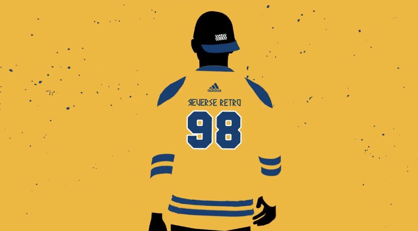Nashville - Gold version of their inaugural jerseys 18/32