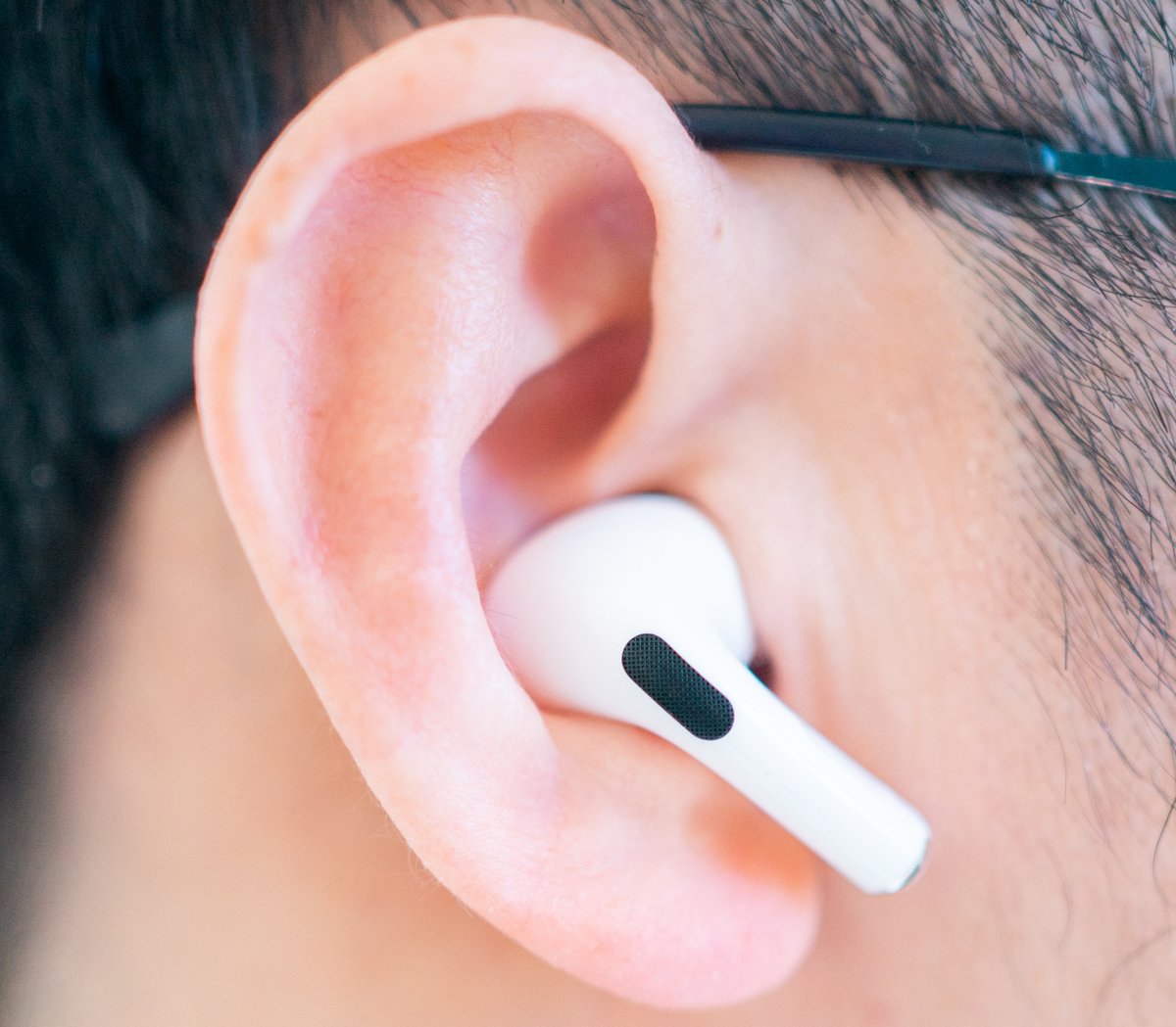 Andes_Tech's tweet photo. Telink Semiconductor has introduced the TLSR9 series, a new connectivity system on chip (SoC) for hearables, wearables and high-performance internet of things (IoT). https://t.co/0jxYvZNHeD The SoC is based on a 32-bit AndesCore D25F with P-extension from Andes Technology. https://t.co/tLqiK9hVyx