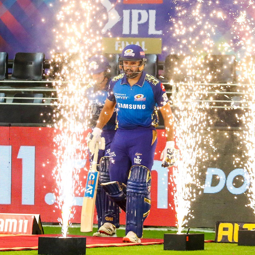 mipaltan's tweet photo. Brought out the fireworks on the big day. Our Leader! Our Pride! 💙

#OneFamily #MumbaiIndians #MI #MIvDC #Dream11IPLFinal @ImRo45 https://t.co/Yl4uVKRh8N