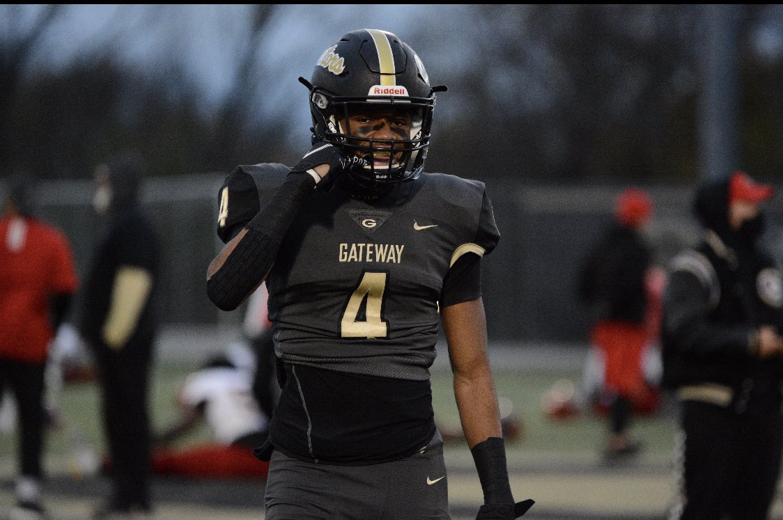 pbodyjr's tweet photo. Tune into my full season highlights🤷🏾‍♂️ https://t.co/rv705ln0ZO https://t.co/RqReMuMbl1