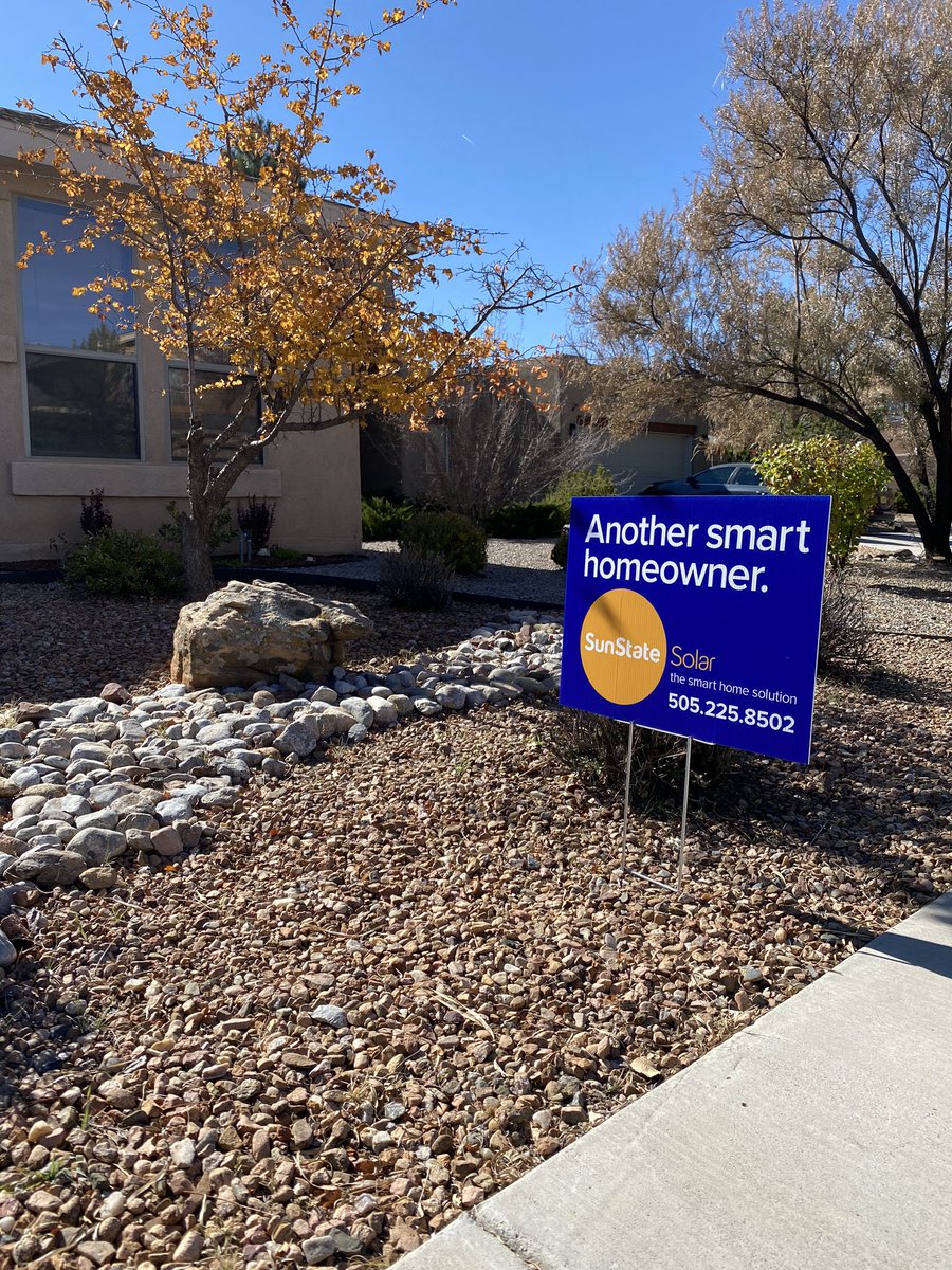 jeremysunstate's tweet image. It always feels good when I can put one of these signs in a homeowners yard, but imagine how good the homeowner feels now that they are energy independent!!! I love my job #anothersmarthomeowner #makingsolarsimple #greencleansmart #local #albuquerque #business #solarmadefun