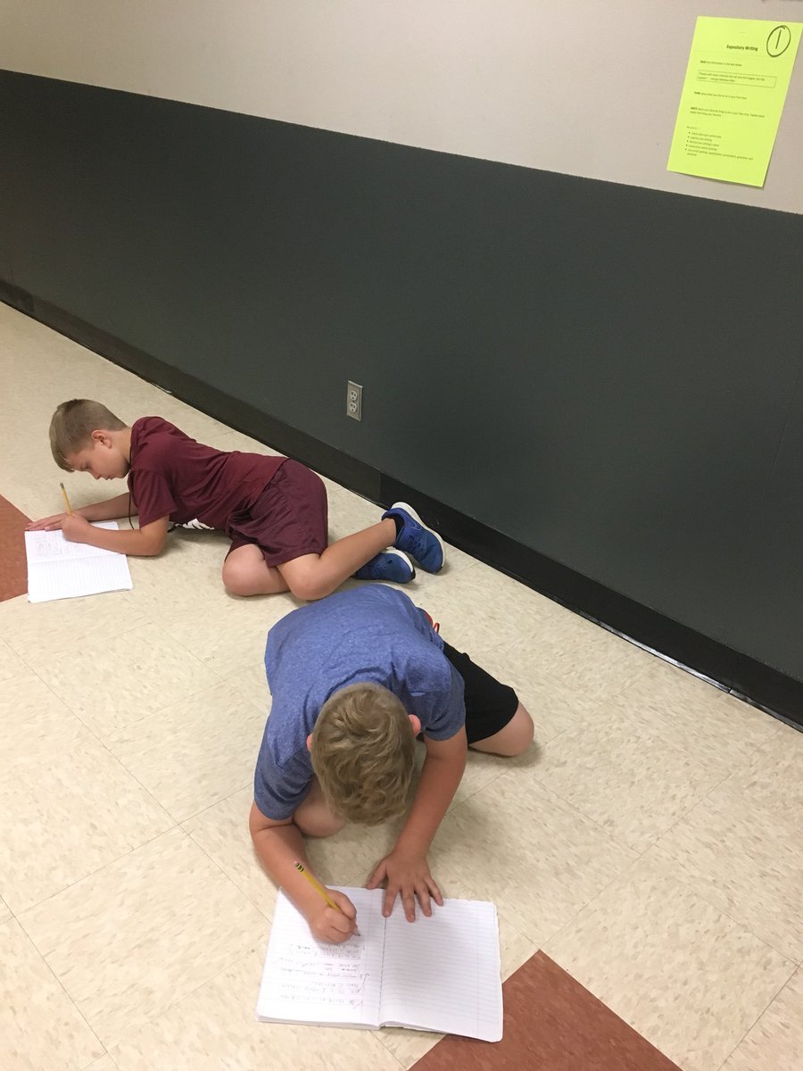 TylerBehrens's tweet photo. Practicing how to answer a prompt with a strong claim on a gallery walk! @leselementary https://t.co/C1RG9josGa