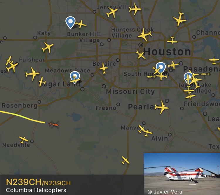 houstonairw's tweet photo. Boeing Vertol 234 helicopter flown by Columbia Helicopters is tracking southeast of Rosenberg #HoustonAir 🇺🇸 https://t.co/QRMCoAGnGf