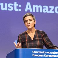 eubusiness's tweet photo. Amazon charged with breaching EU antitrust rules - EU News @eubusiness https://t.co/ubpQHN4Ihk #EUbusiness #news #international #Amazon #business #competition #antitrust #EuropeanUnion #EuropeanCommission https://t.co/7fiq6nxACx