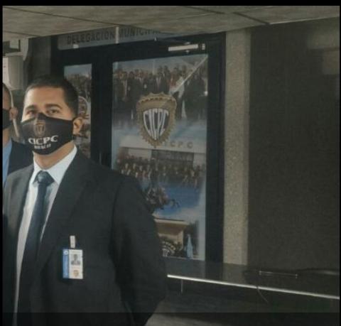 El CICPC  está de luto por la pérdida  irreparable del DETECTIVE JEFE FRANYELO PÉREZ adscrito a la base de extorsión Aragua, nuestras más sentidas condolencias a sus familiares. Q.E. P. D. " Los que mueren por la vida no pueden llamarse muertos".