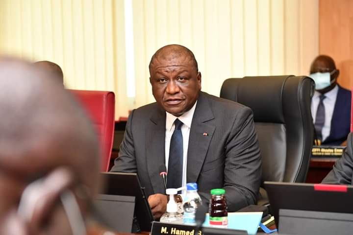 MinEducationAlp's tweet photo. La Ministre @MariatouKONE1 a pris part ce mardi 10 novembre 2020, au premier conseil des ministres après la #Présidentielle du 31 Octobre 2020.
#Conseil_des_Ministres
#CIV #PRICI https://t.co/OSTdqwjYpM