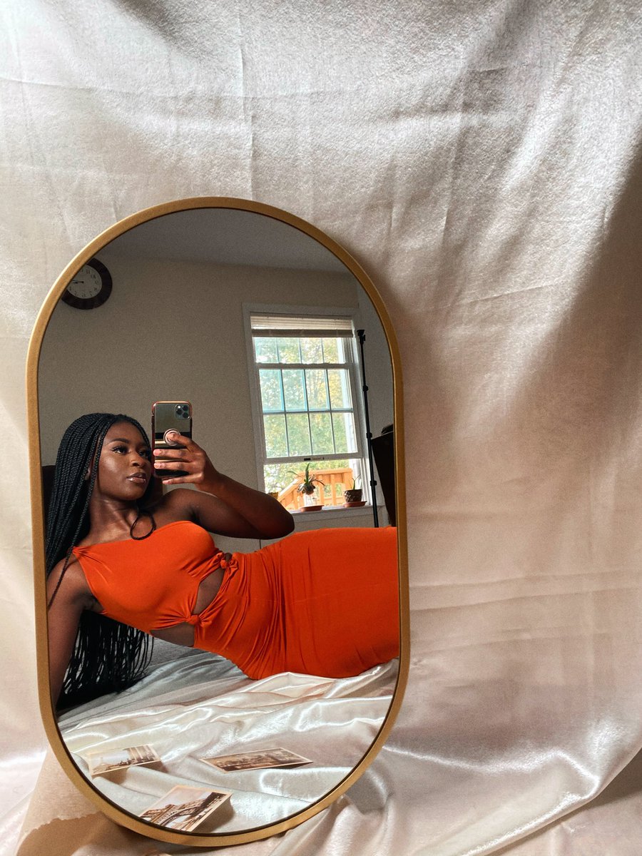 itssohnaa's tweet photo. Heyy!! just launch my Tie Me Up collection PLEASE TWEET and share my next customer might me on your TL ❤️ https://t.co/MXMpRLoaWL https://t.co/0zBm4Xy8CL