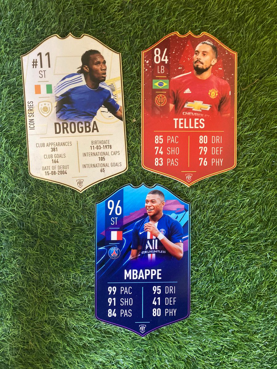 FUT_Rory's tweet image. 🚨GIVEAWAY🚨

Ive teamed up with @Your_Fut_Card for a giveaway ! 

TWO WINNERS

1. 4600 FIFA POINTs
2. Any A3 card of your choice

To enter:

-Retweet 
- Follow @Your_Fut_Card &amp;amp; @FUTRory 

Winner announced Tomorrow 6PM !