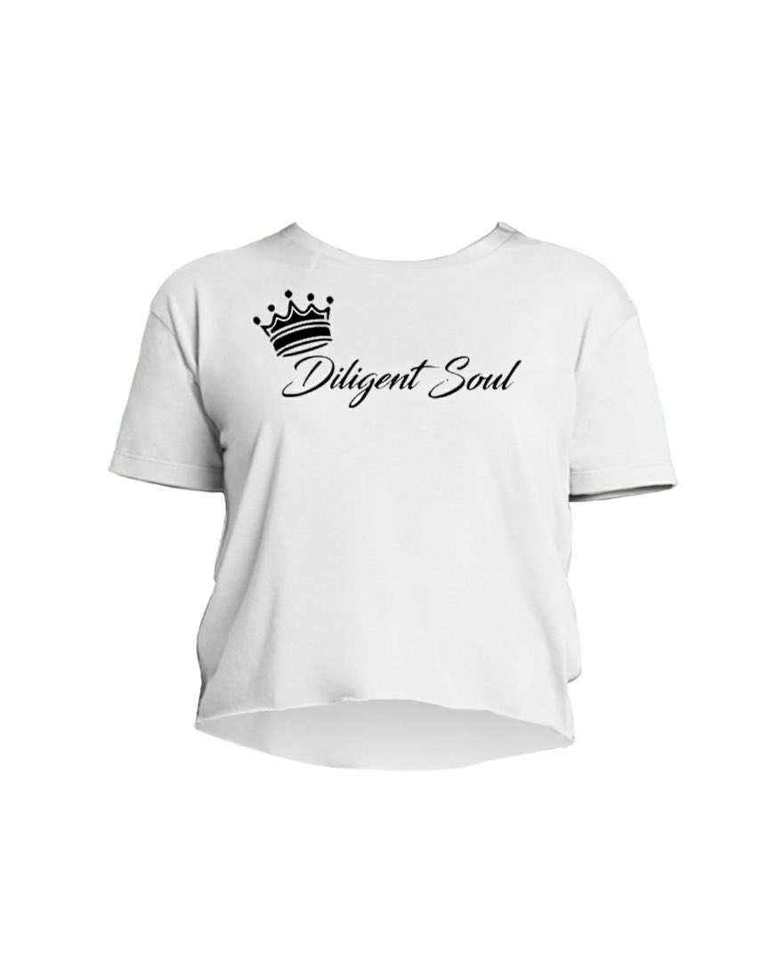SoulSoDiligent's tweet photo. Something for the beautiful queens. Royalty Crop out now! Click the link! https://t.co/dKwe3GiRLU #SmallBusiness #BlackOwnedBusiness https://t.co/iMt2r5CXnZ