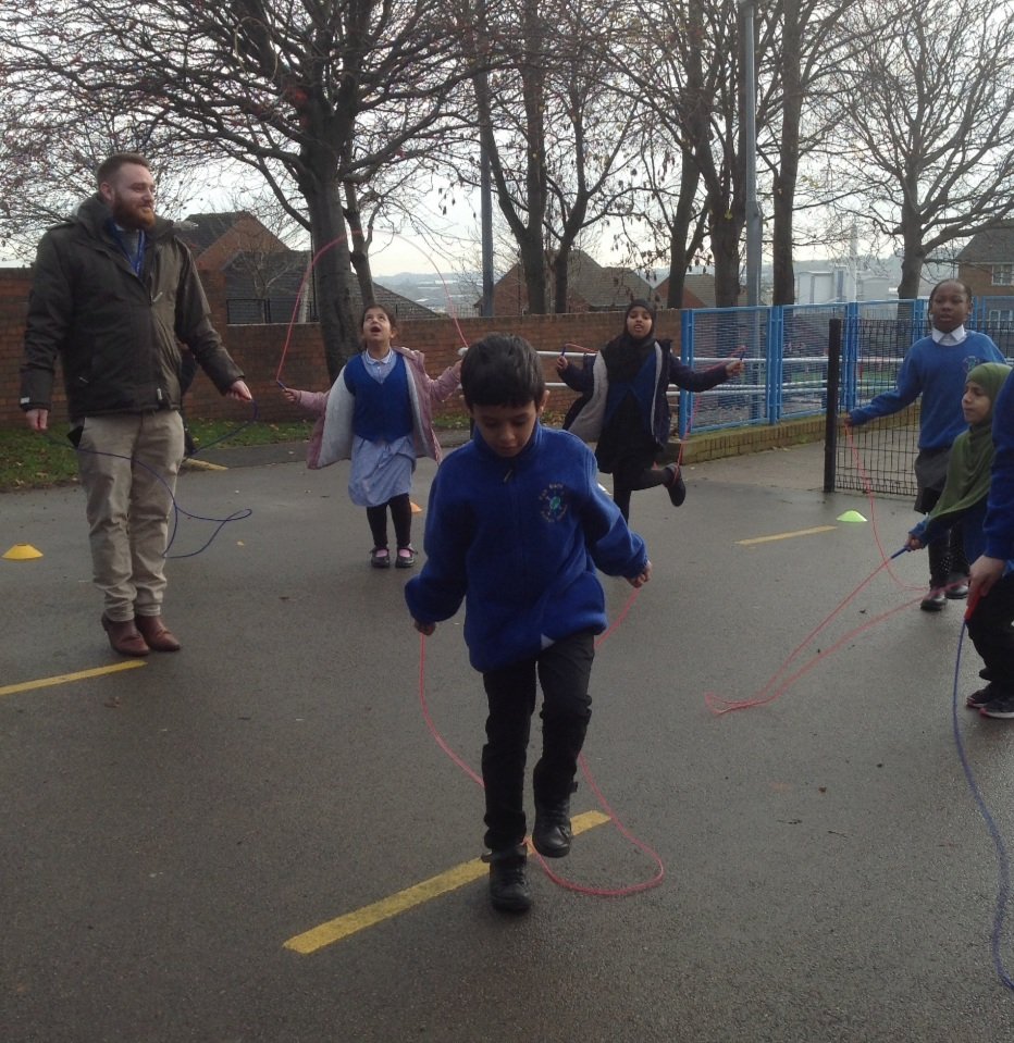 Pye Bank School tweet media