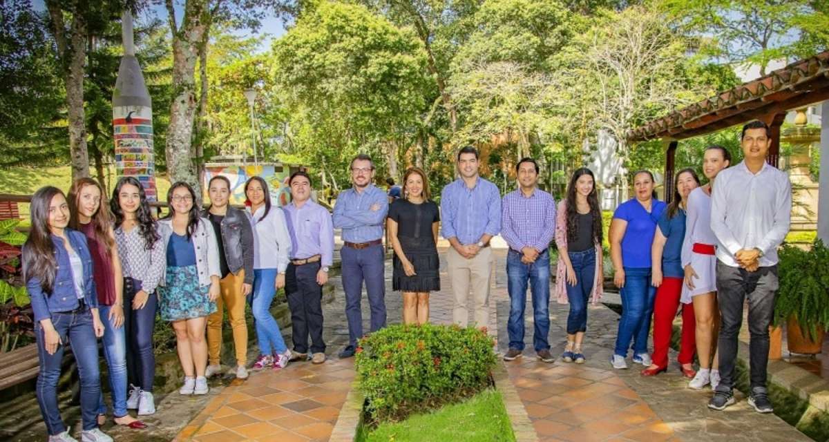 ascunoficial's tweet photo. #NoticiasUniversidades 🗞️ | @UIS fortalecerá la educación virtual de la región con la creación del software didacticbots. Detalles 👉 https://t.co/x4FVxkM4In
#ASCUN #EducaciónSuperior #Educación #Universidad #Universidades https://t.co/GDrSxjFbUU