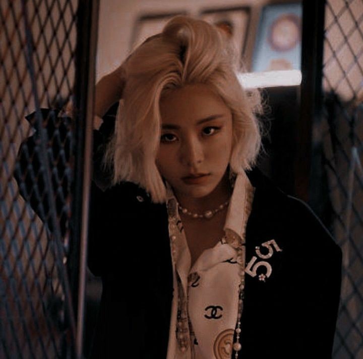 hoshi_horang1's tweet image. Today's official vote 💖 RT and drop yours! Also, I did a drawing of Wheein yesterday, hope y'all appreciate it 🥺 @RBW_MAMAMOO 

[#2020MAMA] Voted for #mamamoo on #MAMAVOTE   ｜ 2020 MAMA ｜ 2020.12.06 (SUN) @MnetMAMA