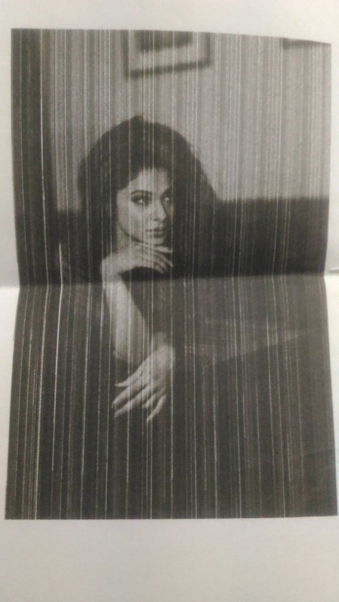 JenWingetGang's tweet photo. It was MAY-2017
The printout didn't came out perfect but I JUST COULDN'T throw it away coz Jenny's pics were in it.I didn't even think of throwing it away.I just kept it safely in my diary❤What I felt at that moment was different.
(Just felt like sharing)
I love you! @jenwinget https://t.co/2XinD4b2LR