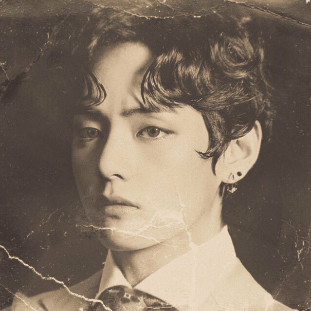 Amethyst_btstwt's tweet photo. 할머니의                       엄마의 첫사랑
  첫사랑                            나의 첫사랑 https://t.co/B0iiCb7f5g