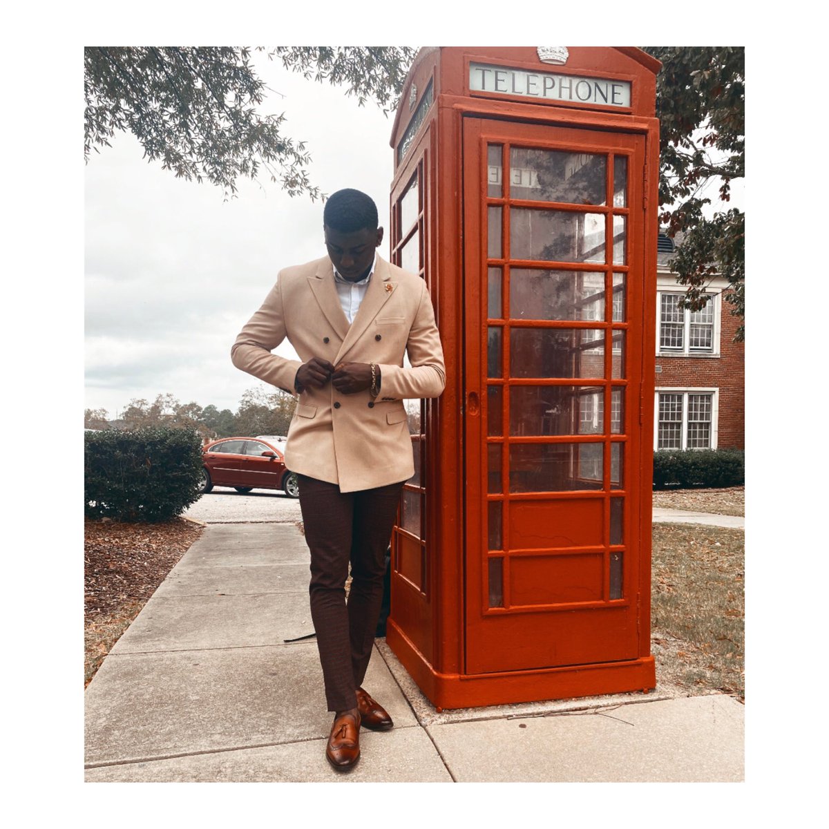 DatGuy_Sammy's tweet photo. i tried to stay low, but I shine so bright it’s so hard not to spot me...
#alleyesonthethrone #icecoldtuesday #alphabama #BYWDB https://t.co/gBmbDqLXoO