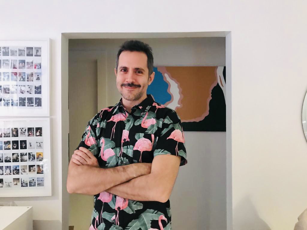 LedVarela's tweet photo. Su comediante de confianza. https://t.co/cEGoU2m1OU