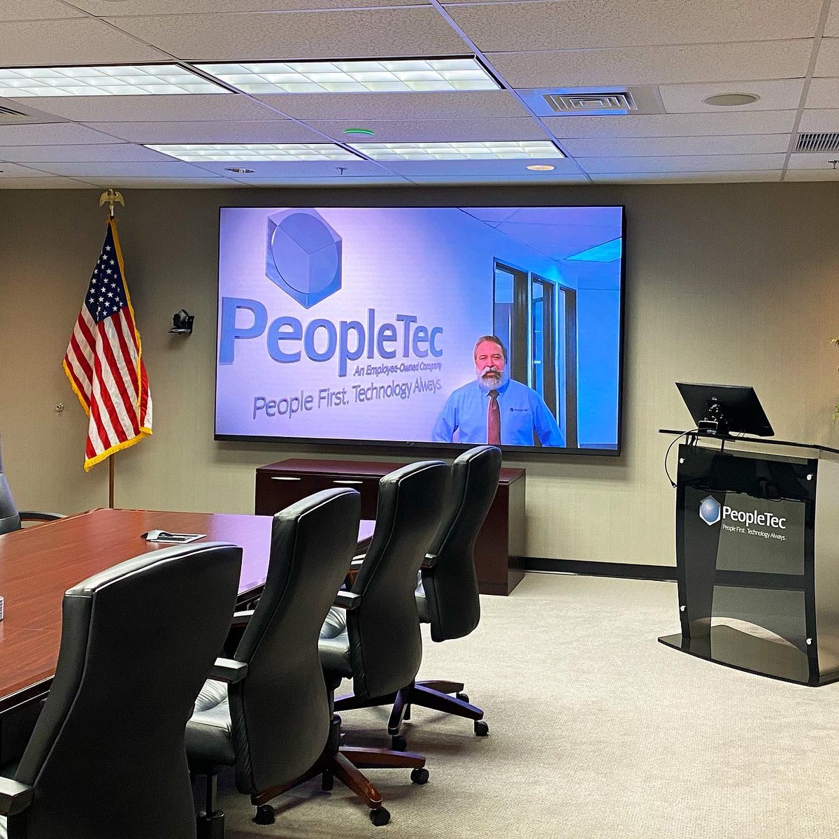 PeopleTec's tweet photo. Click here to read more about this incredible honor: https://t.co/JTLEXev2uj
@USDOL
#HIREVets #HireVets #USDOL #OwnIt #PeopleFirst #Proud #TechnologyAlways #PeopleTec #TAP https://t.co/FDMWHPNugQ