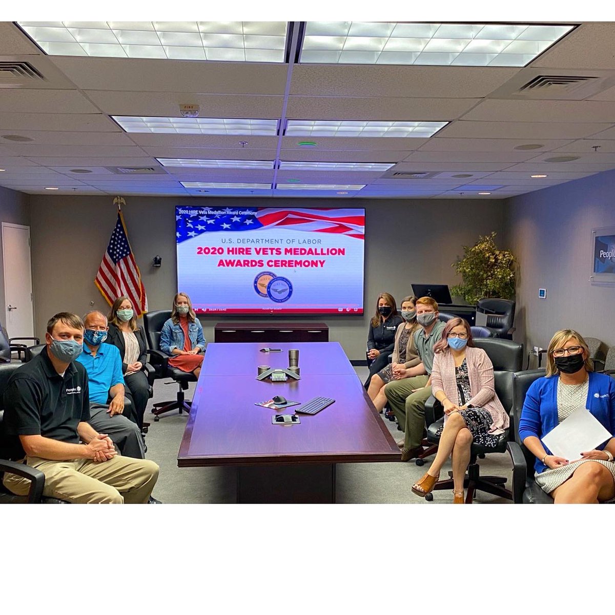 PeopleTec's tweet photo. Click here to read more about this incredible honor: https://t.co/JTLEXev2uj
@USDOL
#HIREVets #HireVets #USDOL #OwnIt #PeopleFirst #Proud #TechnologyAlways #PeopleTec #TAP https://t.co/FDMWHPNugQ