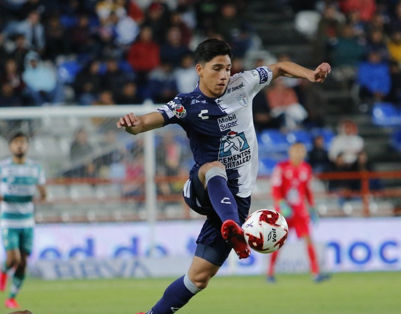 Mexicanos U21 con más oportunidades creadas #Guard1anes2020🎩

21 - Erick Sánchez
18 - Carlos Gutiérrez
13 - Kevin Álvarez
12 - José Macías
12 - Santiago Giménez
11 - Misael Domínguez
10 - Cesar Huerta
10 - Edgar López
7 - Erik Lira
6 - Marcel Ruíz
6 - R. de la Rosa

Pachuca💎