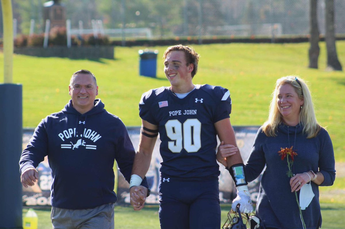 AmieBelile's tweet image. Pope John celebrated the Seniors at the game this past weekend.  Arthur, dad and I could not be more proud of the young man you have become and your commitment to what you love🏈 Keep up the good work on and off the field #90🏈💕 @arthur_belile