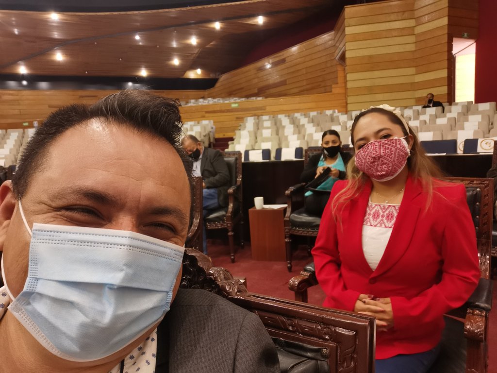 Presente la iniciativa para reformar la ley organica al poder judicial implementando la JUSTICIA DIGITAL acelerar resolutivos a  demandas o juicios CIVILES MERCANTILES Y PENALES, que la pandemia SARS-CoV2 tienen a la justicia en un estancamiento
<a href="/GLMorenaHidalgo/">Grupo Legislativo Morena Hidalgo</a> <a href="/MorenaHidalgoMX/">MORENA Hidalgo</a>