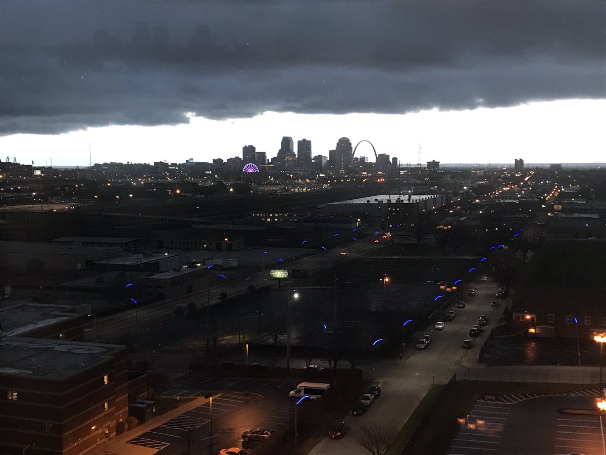 CollBonfillN's tweet image. #STLweather