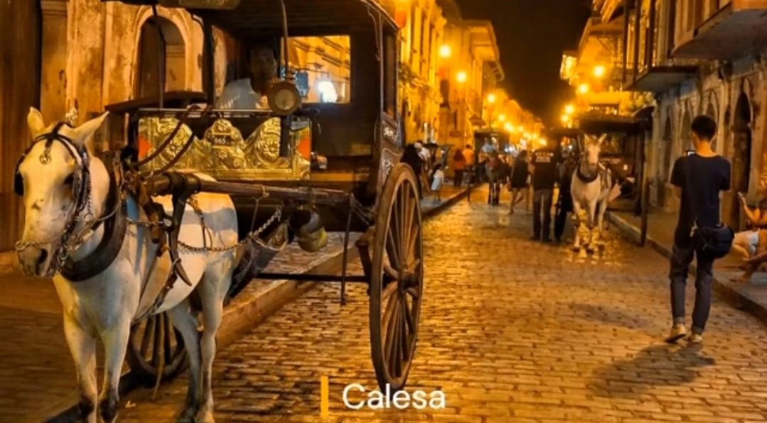 VACpackers's tweet photo. Reminisce the past and feel the prehistoric Spanish century vibe in the Heritage City of Vigan. 

#vigan 
#heritagevillage 
#sureilocossur 

📸 : CTTO 

📽 : Full video - link in bio https://t.co/d1aS6IQZDU