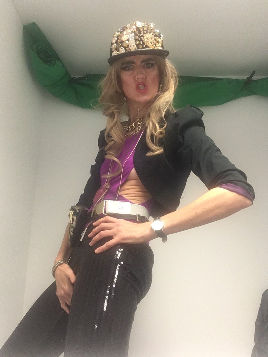 _Sergina's tweet photo. Thank you to all who came to my Tuesday afternoon dance party seminar π―ββοΈ it was on zoom so no one saw my sexy outfit in full so here it is. TY @sintheticboi β€οΈ for being stimulatingly sexy security in the middle of your werk day π #djpro2 #onlinedanceparty #academicseminar https://t.co/qpDHRXxhXb