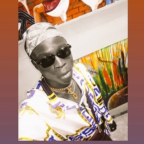 TykahHillary's tweet photo. Undercover prodigy
#Tykah
#WhoGoesThere
Next big tune https://t.co/oo8P7SyT61