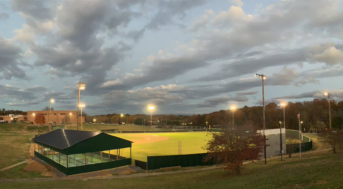 GhsDevilsBBall's tweet photo. #DevilBaseball https://t.co/fbcmDrNjFu
