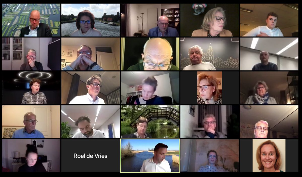 Een uur later dan gepland begonnen ad laatste begroting vd zelfstandige gemeente Langedijk. Aangenomen; met 14 voor en 7 stemmen tegen. Omdat het een niet-sluitende begroting was waarin een verbonden partij was verwerkt zonder vastgestelde  begroting konden wij niet instemmen.