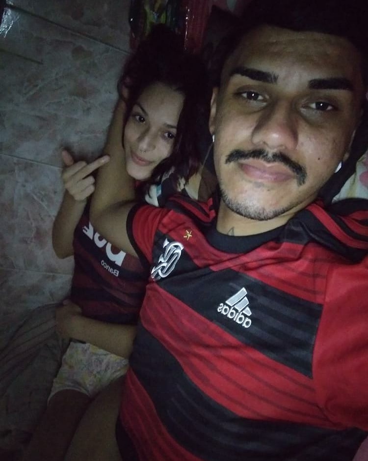 Thaiisafrosard's tweet photo. Cada segundo ao seu lado é especial para mim, você é a melhor coisa que me aconteceu nos últimos tempos. Amo seus defeitos, amo seus gestos, amo suas palavras. Eu amo você❤ https://t.co/J6b41IK8u4