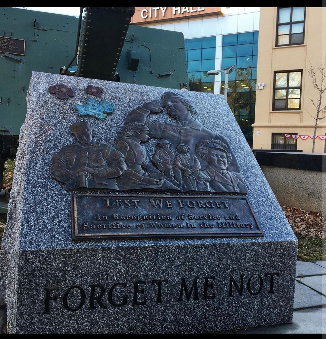 cornerbrookrun's tweet photo. See you tomorrow for the Brook Construction 11k Run to Remember! Sign in between 12:15 and 12:45 at City Hall. Run starts at 1pm. 
Official run is 11km but you can run any distance you choose up to 11km! Hope to see you there. #runtoremember #rembranceday #nlrunning @CornerBrook https://t.co/R4eassuVK5