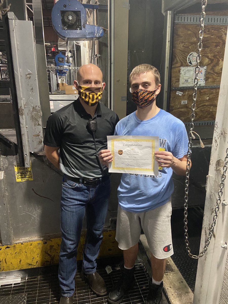 Henry Dawson has made it 45 days on #TeamUPS Thanking Henry while also discussing how maintaining a stance that puts you in control eliminates the risks of Slips and Falls. #CP-ITP ⁦<a href="/CP_UPSers/">Central Plains</a>⁩ ⁦<a href="/CentralPSafety/">CentralPlains Safety</a>⁩