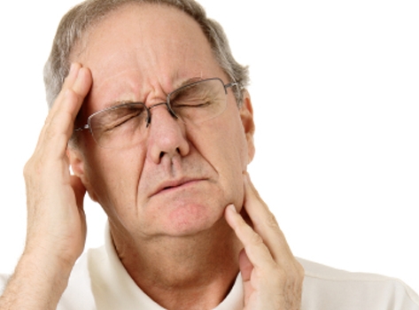 Болит зуб. Острая зубная боль. Дисфункция височно-нижнечелюстного сустава (внчс). Болит челюстной сустав. При жевании болит.