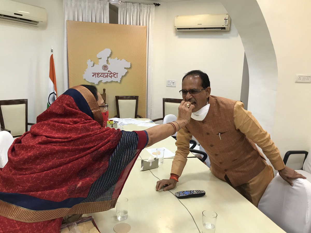आपको जीत की बहुत बधाई ।