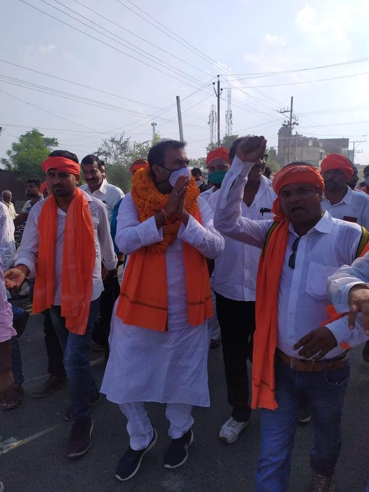 rohits___'s tweet photo. बडे भाई  @mantusinghmla  को जीत की हार्दिक बधाई । https://t.co/MxBeszh60s