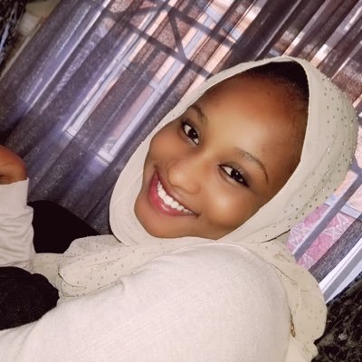  I'm bored so I made myself busy with the pictures of some among my many good 0 people I met here.