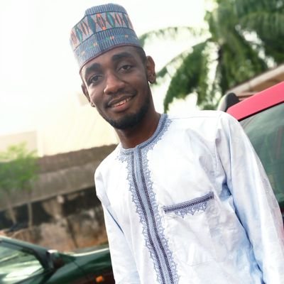  I'm bored so I made myself busy with the pictures of some among my many good 0 people I met here.