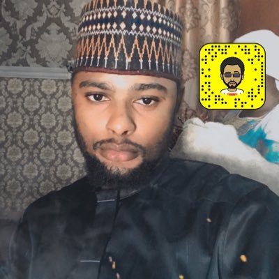  I'm bored so I made myself busy with the pictures of some among my many good 0 people I met here.