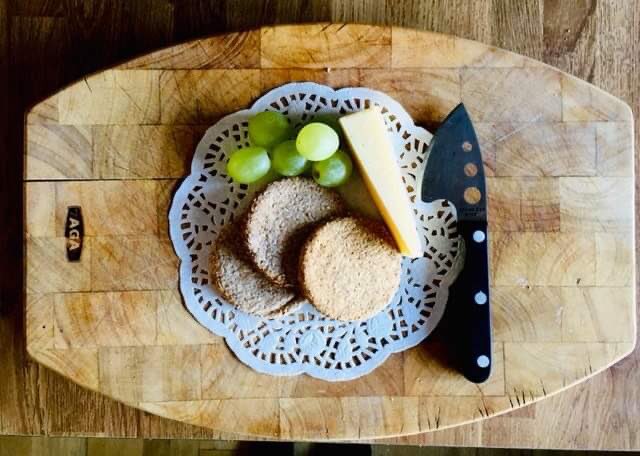 Delicious homemade oatcakes, so easy!