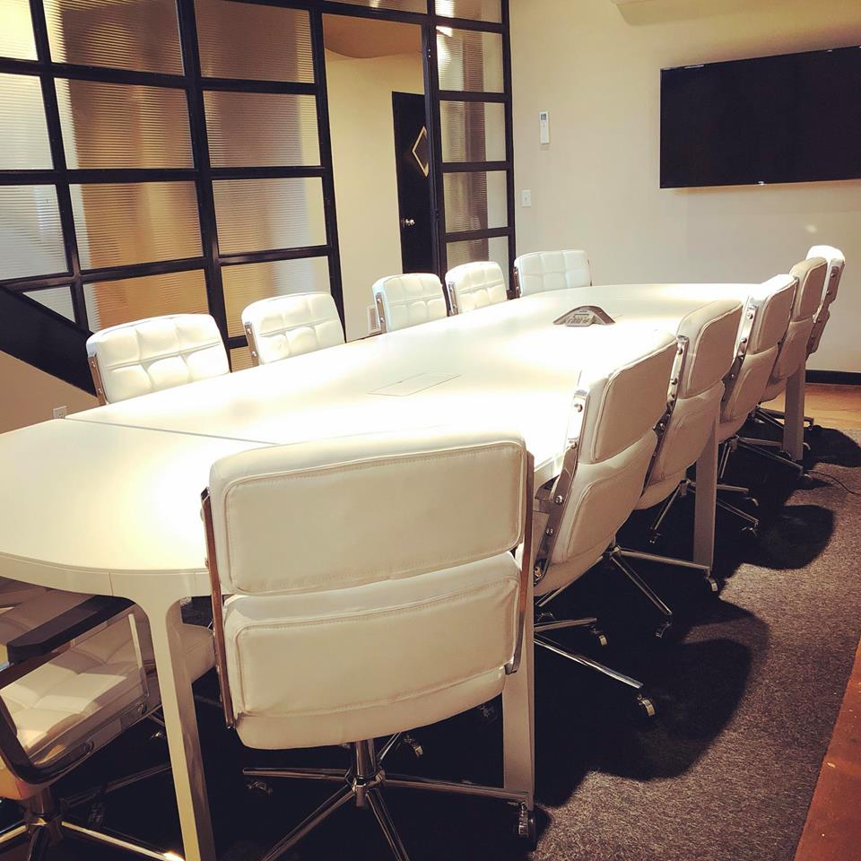 myOfficeLifeCO's tweet photo. Flexible Terms! Inviting Building!    *Where you have all the convenience's of the City - without the "Inconvenience"  Easy Access/Check Us Out Today        ~ https://t.co/5zlK3AmkJU ~                Your new key to Working Success!! https://t.co/gsBWBB0WDi