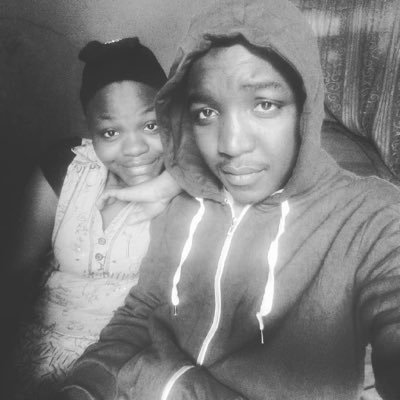  I'm bored so I made myself busy with the pictures of some among my many good 0 people I met here.