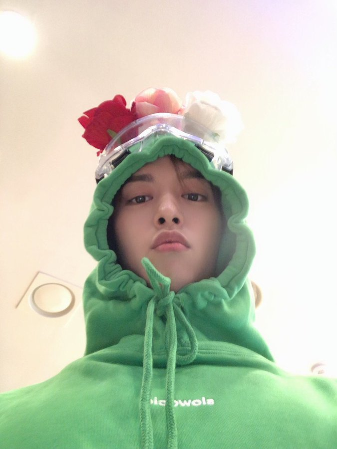 ravnarchive's tweet photo. 201110

cr. @official_ONEUS https://t.co/S9fye0vav3