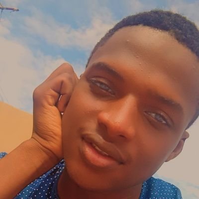  I'm bored so I made myself busy with the pictures of some among my many good 0 people I met here.