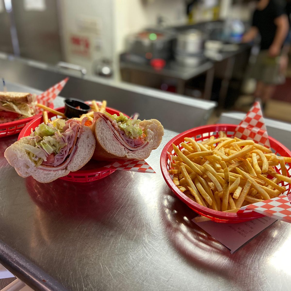 LA Village tweet media