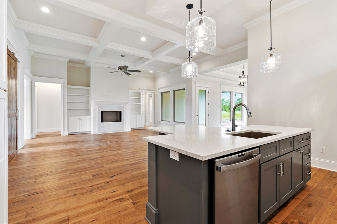 thekellywgroup's tweet image. A Sweeping View of the Kitchen &amp;amp; Eat-In Area of This #OpenFloorplan. Beyond, You Have Views of the Water &amp;amp; Pristine Nature. This Is 717 Grey Heron Lane - Open 11AM - 2PM on Sunday! Bedico Creek Preserve #2020FallTour ow.ly/a6Eq50Cf0iv