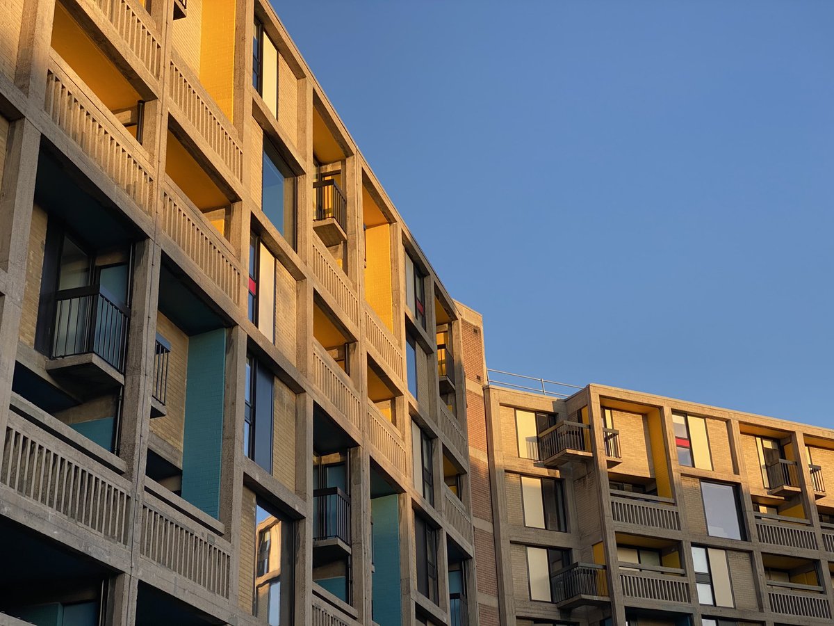 TomBloxhamMBE's tweet image. Had a very good visit today for work to our ⁦@housebyus⁩ MMC modular housing factory this morning and saw the latest phases of the beautiful brutalist icon that is ⁦@LoveParkHill⁩ afternoon. More pics tomorrow.
